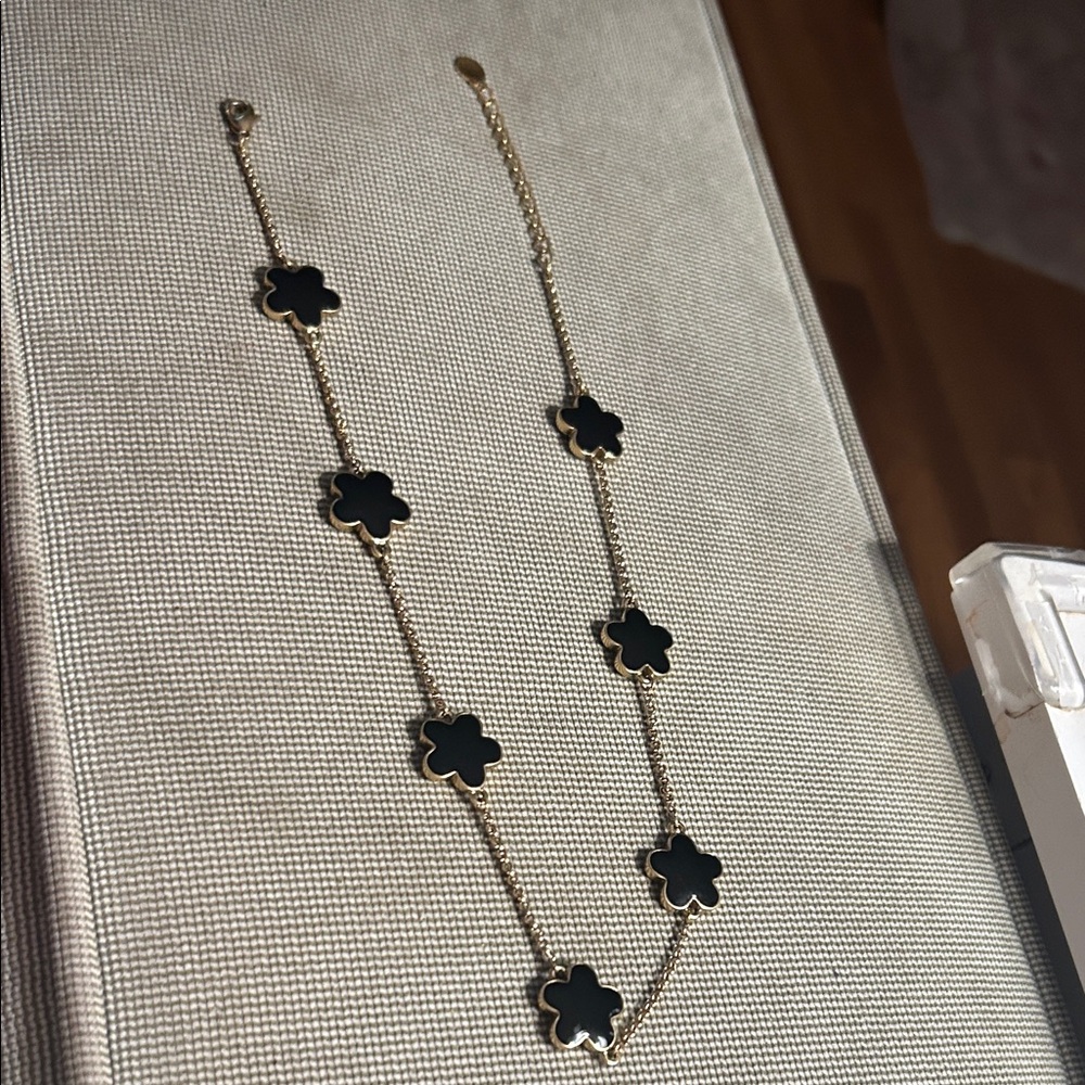 KEP Designs Black and Gold Flower Necklace